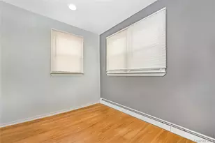 430 Staples St, Farmingdale, NY 11735 - Photo 13