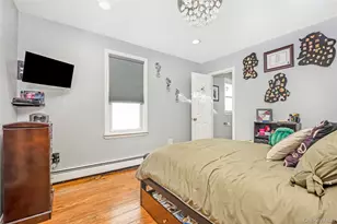 430 Staples St, Farmingdale, NY 11735 - Photo 11