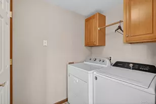 31 Thamsen Dr, Stony Point, NY 10980 - Photo 19