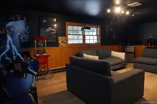 16 Lenny Ct, Wappingers Falls, NY 12590 - Photo 7