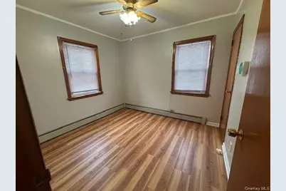 516 N 1st Street, New Hyde Park, NY 11040 - Photo 9