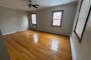 516 N 1st St, New Hyde Park, NY 11040 - Photo 7