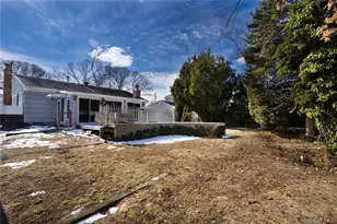 429 Mollie Blvd, Holbrook, NY 11741 - Photo 27