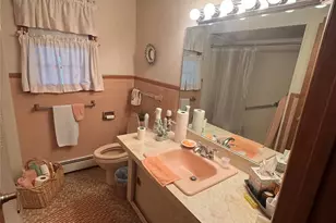 429 Mollie Blvd, Holbrook, NY 11741 - Photo 17