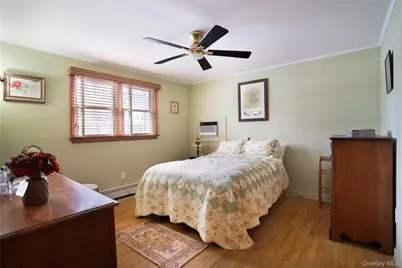 429 Mollie Boulevard, Holbrook, NY 11741 - Photo 15