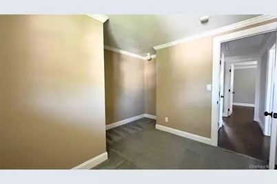 27 Southridge Drive #2, Glen Cove, NY 11542 - Photo 11