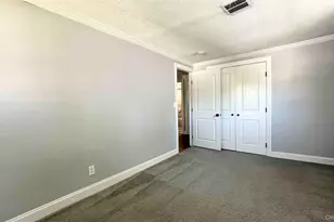 27 Southridge Dr, Glen Cove, NY 11542 - Photo 9