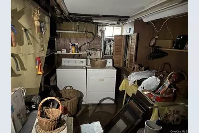 11 Birch Drive, Huntington Station, NY 11746 - Photo 17