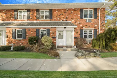 14 Glen Hollow Drive #E2, Holtsville, NY 11742 - Photo 1