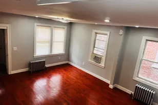 9527 239th St, Floral Park, NY 11001 - Photo 13