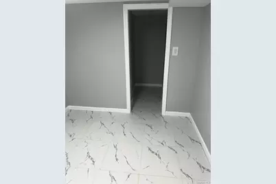 95-27 239th Street, Floral Park, NY 11001 - Photo 17