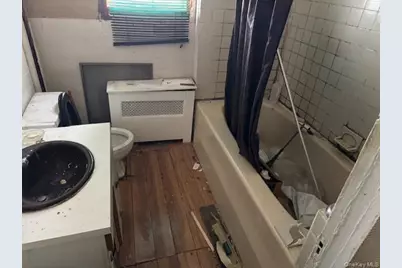 2122 Walnut Street, Baldwin, NY 11510 - Photo 5