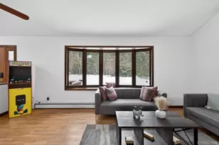 157 Old Forestburg Rd, Sparrow Bush, NY 12780 - Photo 9