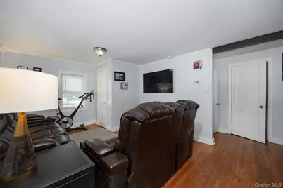 95 Chelsea Road, Wappingers Falls, NY 12590 - Photo 9