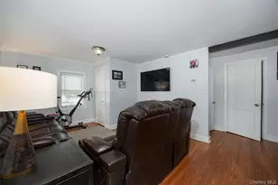 95 Chelsea Rd, Wappingers Falls, NY 12590 - Photo 9