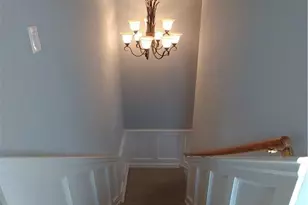 113 Maple Pl, Yonkers, NY 10704 - Photo 13