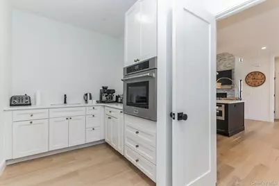 6 Conifer Court, Poughkeepsie, NY 12603 - Photo 11