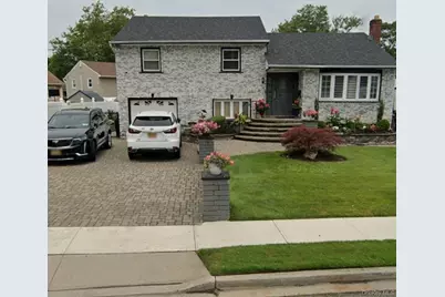 1083 Northgate Court, Uniondale, NY 11553 - Photo 1