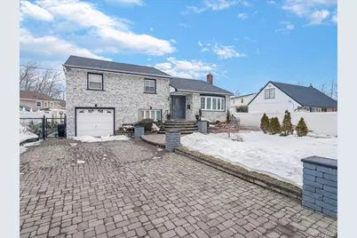 1083 Northgate Court, Uniondale, NY 11553 - Photo 3