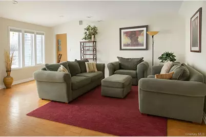 69 Ann Drive S, Freeport, NY 11520 - Photo 7