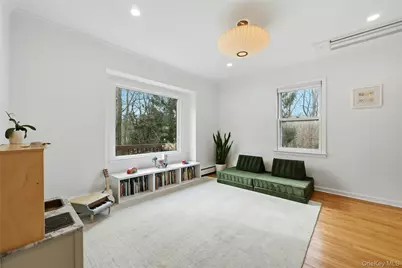 10 Woodhull Road, East Setauket, NY 11733 - Photo 9