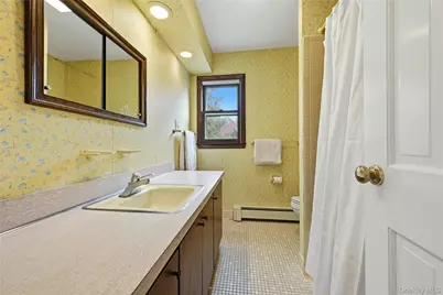 10 Woodhull Road, East Setauket, NY 11733 - Photo 35