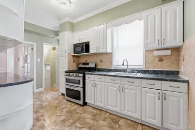 10478 129th Street, Richmond Hill, NY 11419 - Photo 31