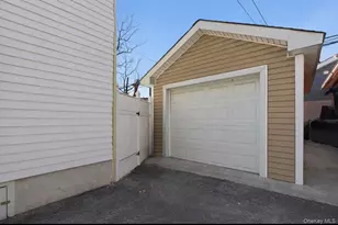 104-78 129th St, Richmond Hill, NY 11419 - Photo 3