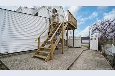 35 John Street, Port Jefferson Station, NY 11776 - Photo 13