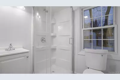 35 John Street, Port Jefferson Station, NY 11776 - Photo 5