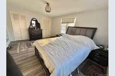 107 A Baker Hill Road, Great Neck, NY 11023 - Photo 23