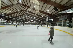 107 A Baker Hill Rd, Great Neck, NY 11023 - Photo 29