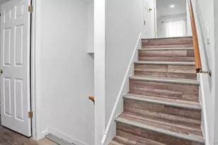 8 Myrtle Ave, Brentwood, NY 11717 - Photo 9