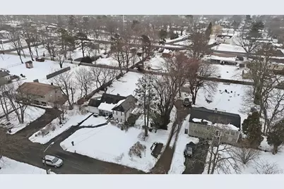 8 Myrtle Avenue, Brentwood, NY 11717 - Photo 15