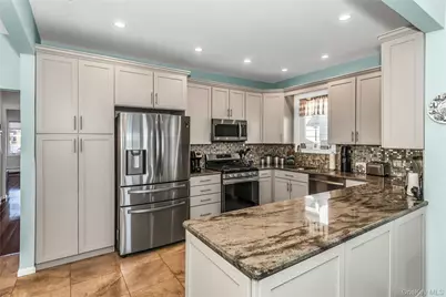 3471 Bay Front Drive, Baldwin, NY 11510 - Photo 9