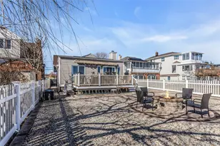 3471 Bay Front Dr, Baldwin, NY 11510 - Photo 33