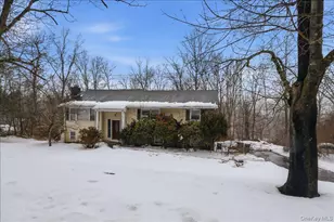 2327 Vista Ct, Yorktown Heights, NY 10598 - Photo 5