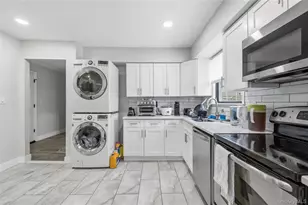 758 Stewart Ave, Bethpage, NY 11714 - Photo 17