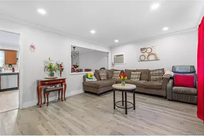 758 Stewart Avenue, Bethpage, NY 11714 - Photo 3