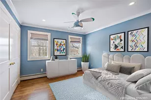 34 Wooleys Ln, Great Neck, NY 11023 - Photo 11