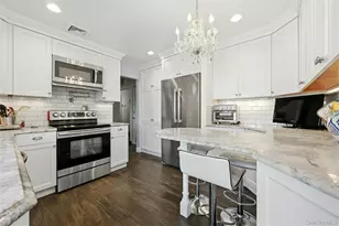 480 S Wood Rd, Rockville Centre, NY 11570 - Photo 29