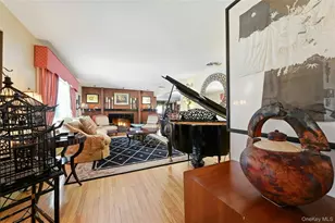 480 S Wood Rd, Rockville Centre, NY 11570 - Photo 9