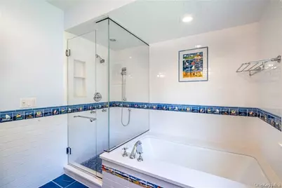 25 Jerome Avenue, New Rochelle, NY 10804 - Photo 15