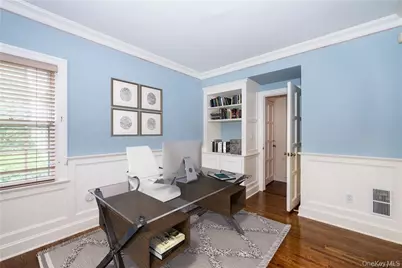 25 Jerome Avenue, New Rochelle, NY 10804 - Photo 9