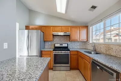 2913 Whispering Hills, Chester, NY 10918 - Photo 7