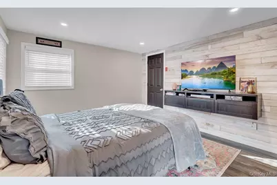 16 Magnolia Drive, Kings Park, NY 11754 - Photo 15