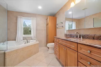 234 S Pershing Avenue, Bethpage, NY 11714 - Photo 25