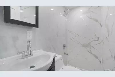 506 E 183rd Street, Bronx, NY 10458 - Photo 19