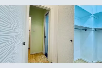 142-05 Roosevelt Avenue #415, Flushing, NY 11354 - Photo 7