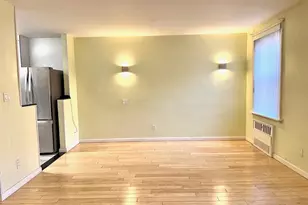 142-05 Roosevelt Ave, Flushing, NY 11354 - Photo 3